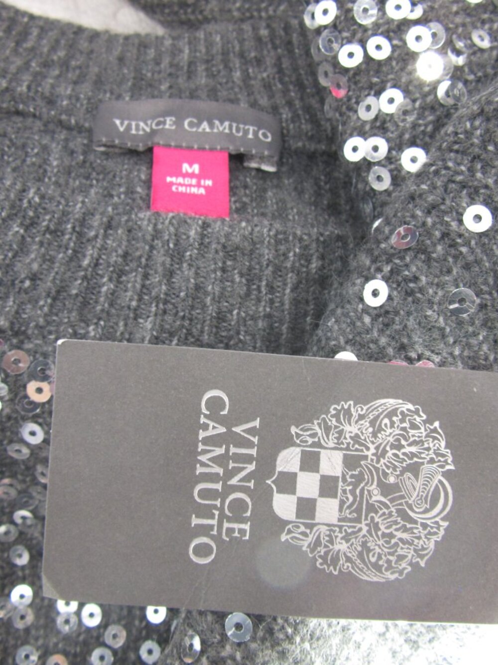 NWT VINCE CAMUTO cozy and bright SEQUINS sweater HEATHERED GRAY sz MEDIUM - Picture 2 of 9